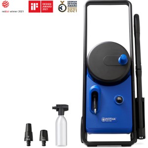 Nilfisk Core 140 PowerControl Hochdruckreiniger mit Zubehör und Auszeichnungen.