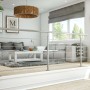 Dolle Geländerset Edelstahl 150 cm für Bodenmontage im modernen Wohnraum.