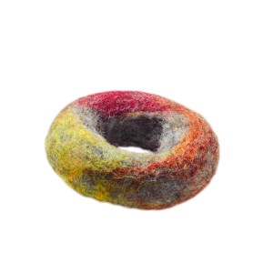 Bunter Filzring (7 cm) als Katzenspielzeug von Hunter, ideal für interaktives Spielen.