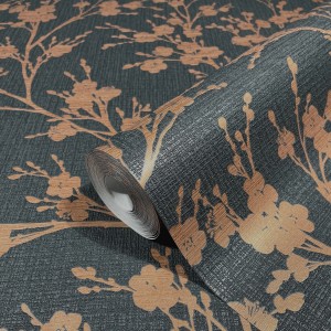 Marburg Vliestapete Ivy Nov Floral Gold: Rolle mit floralem Muster in Gold auf dunklem Grund.