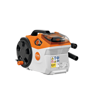 Stihl Akku-Hochdruckreiniger REA 100 Plus in Orange-Grau, kompakt, mit Schlauchtrommel für Reinigung.