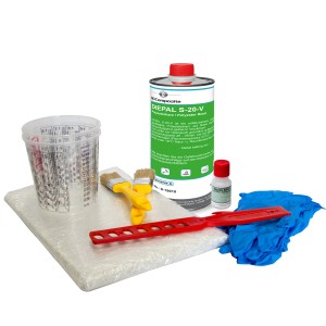 DD Composite Reparaturset für Auto, Boot & Motorrad mit Polyesterharz, Glasfasermatte, Pinsel, Mischbecher und Handschuhen.