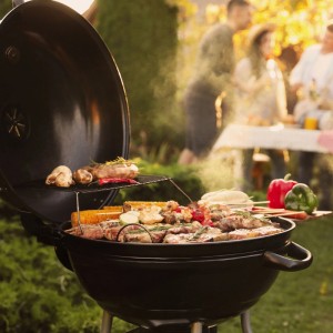 Relaxdays Kugelgrill Stahl Kunststoff Schwarz Fahrbar mit Deckel mit Thermometer 87,5 cm x 57 cm x 65 cm 8,9 kg