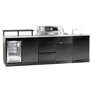 Buschbeck Outdoorküche Bradford mit schwarzem Edelstahl und weißer Marmorplatte. Inkl. Kühlschrank und Spülbecken.