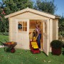 Naturfarbenes weka Gartenhaus Bregenz B mit Satteldach und offener Doppeltür im Garten.
