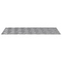 Silberne Aluminium-Rautenscheibe 80x40 cm mit Riffelblechmuster als rutschfeste Stufenmatte.