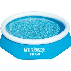 Blauer Bestway Fast Set Aufstellpool, Ø 244 cm, mit weißem Luftring und Wasser.