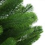 Detailaufnahme: Künstlicher Weihnachtsbaum, 150 cm, grüne, naturgetreue Nadeln.