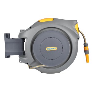 Hozelock Auto Reel Schlauchtrommel mit 30m Schlauch, grau/gelb, zur Wandmontage.