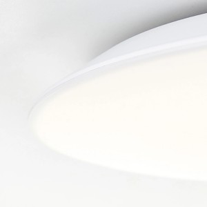 Weiße, runde LED-Deckenleuchte Colden, 29 cm Durchmesser. Schlichtes Design für Innen- und Außenbereiche.
