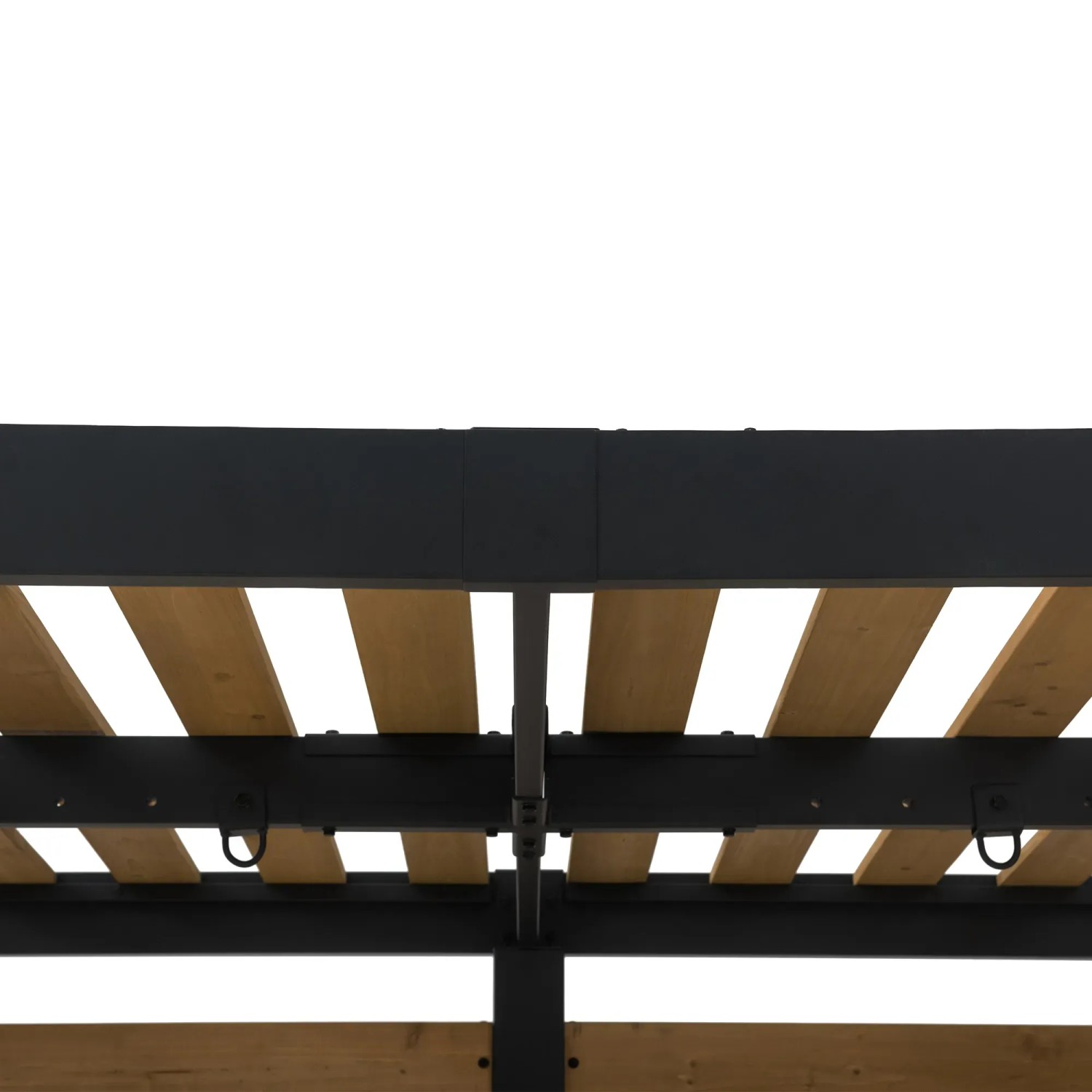 Detailaufnahme der Sunjoy Pergola Marao: Schwarzer Stahlrahmen mit Zedernholz-Lamellen.