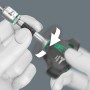 Wera Kraftform Kompakt 400 RA Schraubendreher Set mit Ratsche in Aktion.