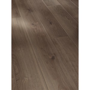 Nahaufnahme: Parador Trendtime 6 Laminat, 9 mm, wasserfest, in Holzoptik verlegt.