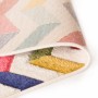 Nahaufnahme des Flair Rugs Kinderteppich Bolero. Mehrfarbiges Zickzack-Muster, weiche Oberfläche und gewebte Rückseite.