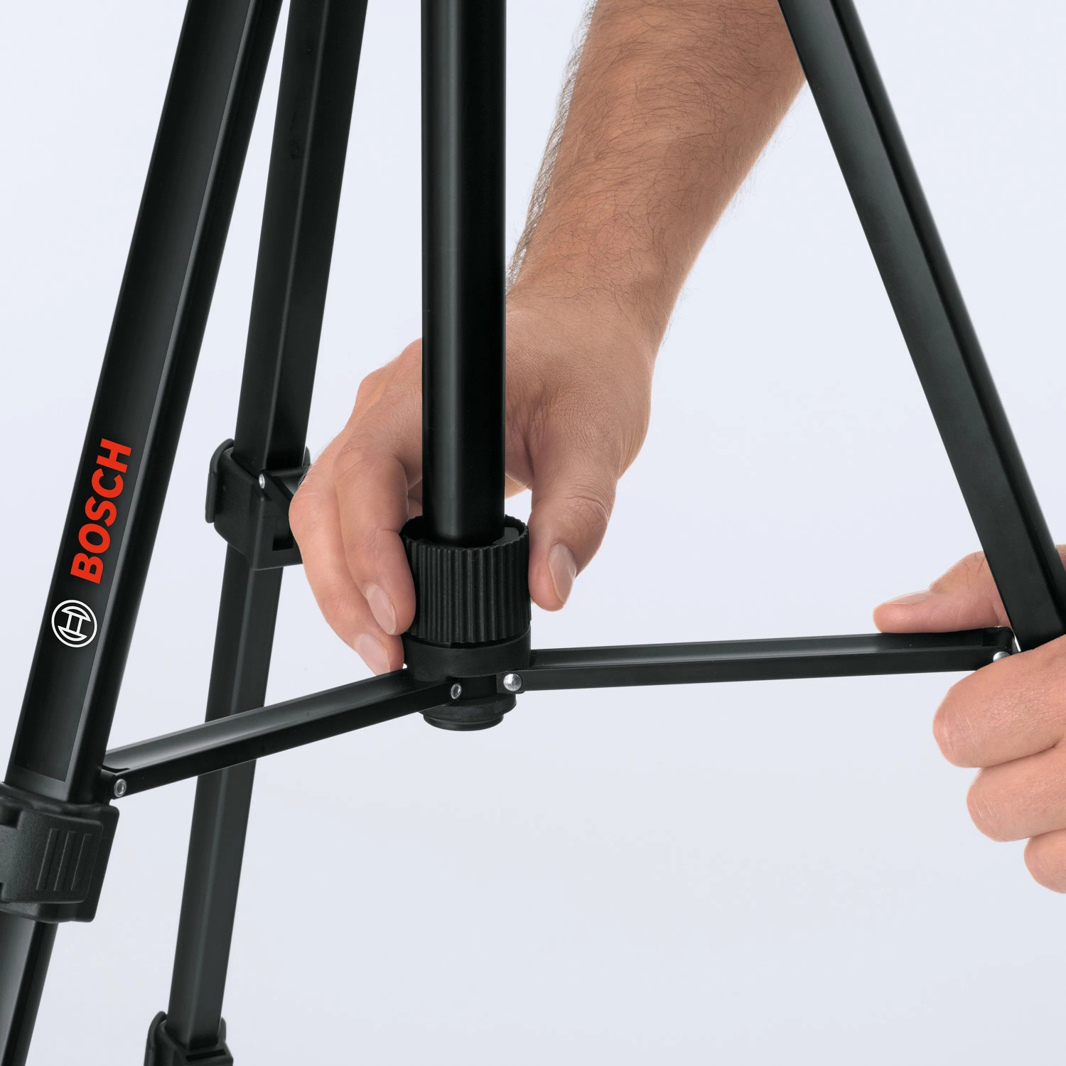 Bosch Professional BT 150 Baustativ aus Aluminium, mit Handjustierung, für Linien- und Punktlaser.