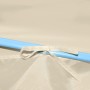 Detailansicht: Creme-farbenes Faltzelt Partyzelt mit blauer Stange und Befestigungsband.