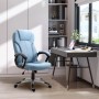 Blauer Vinsetto Bürostuhl mit Kopfstütze vor Schreibtisch und Regal.
