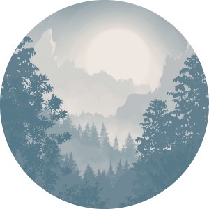 Runde, selbstklebende Vlies Fototapete Blue Valley (Ø 125 cm) mit Wald- und Bergmotiv.