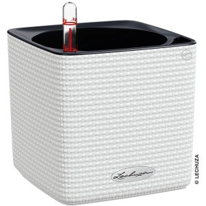 Weißes Lechuza Cube Color 16 Pflanzgefäß (17x17cm) für Kräutertöpfe mit Bewässerungsanzeige.