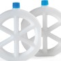 Zwei weiße Beldray Eisringe für Artic Dome Ventilatoren mit blauen Deckeln.