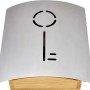 CMI Schlüsselkasten mit Edelstahl-Tür und Schlüsselmotiv, Holzkörper. Garderobenhaken für Schlüssel.