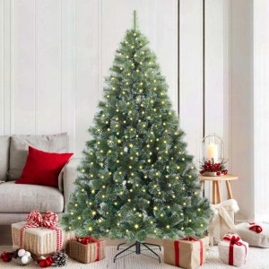 Grüner künstlicher Weihnachtsbaum 180 cm mit 300 warmweißen LEDs, aus PE/PVC, in festlicher Wohnzimmerumgebung.