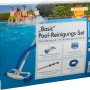 Summerfun Basic Pool Reinigungsset für Sandfilteranlagen, bestehend aus Bürste, Kescher, Stange und Schlauch.