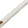 Weißer Kabelkanal, 40x25 mm, 2 m Länge, zur Kabelverlegung und zum Schutz.