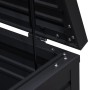 Detailaufnahme: Geöffnete Weide Aluminium Gartenbox (1050L) mit Deckel-Pumpsystem.