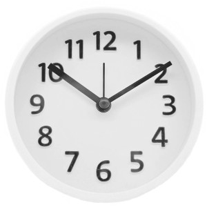 Weißer, minimalistischer Wall-Art Wecker, Ø 11 cm, mit Stunden- und Minutenzeiger.