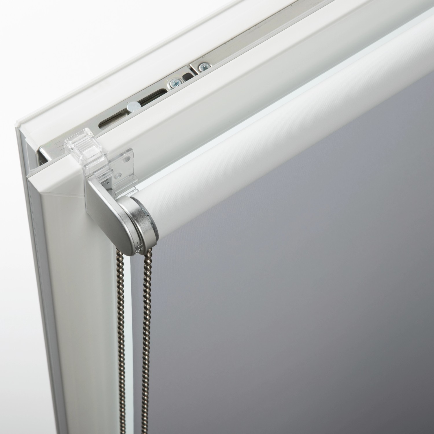 Gardinia Easyfix Rollo Premium, 45x150 cm, Weiß, mit Metallkette und Klemmträger.