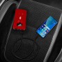 Rotes Apa Schnellstartsystem Powerpack 10.000 mAh lädt Smartphone im Auto.
