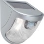 Silberne LED-Solar Wandleuchte mit Bewegungssensor aus Kunststoff.
