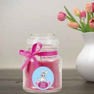 Lila Duftkerze im Bonbonglas mit Hasen-Motiv und Lavendelduft.