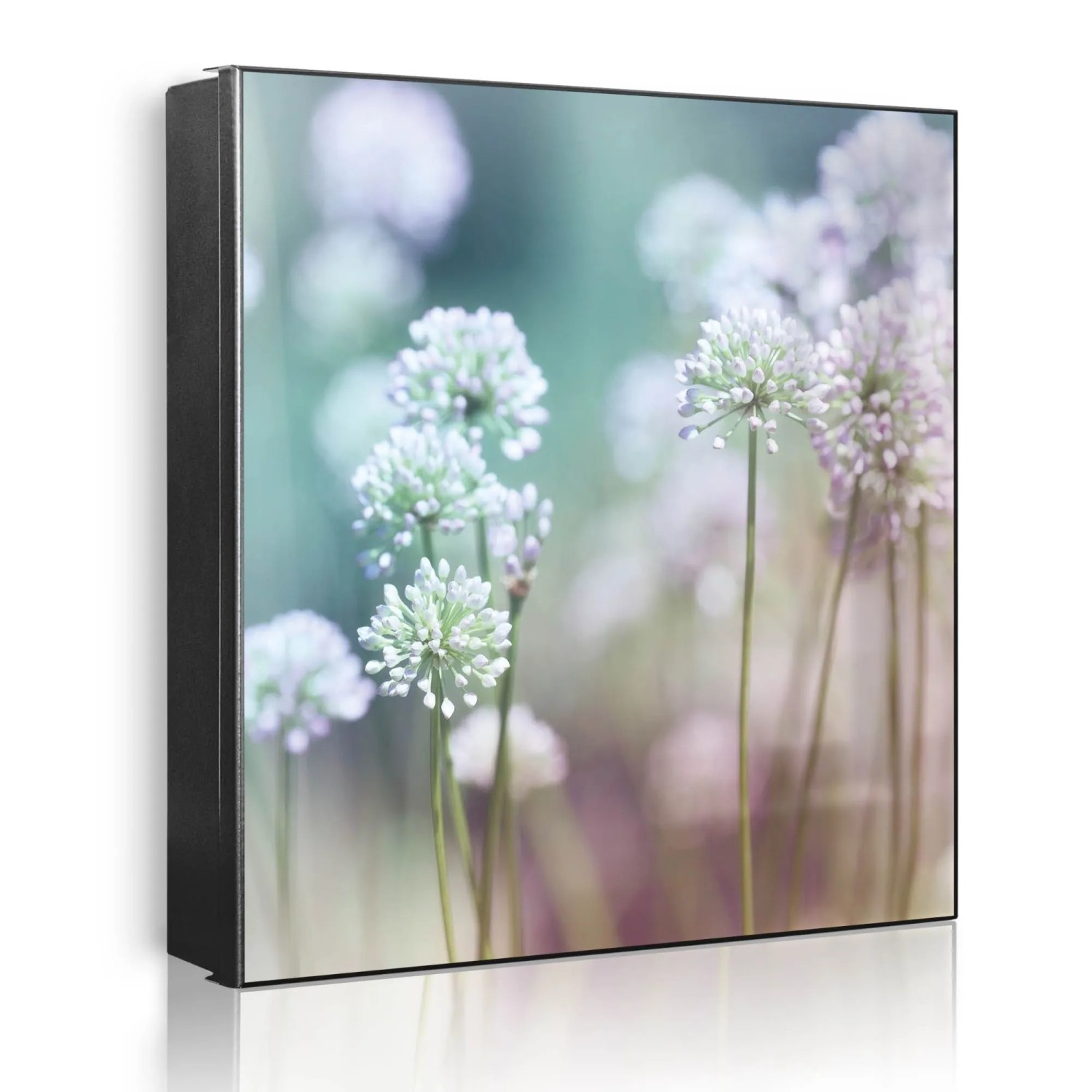 Banjado Großer Schlüsselkasten Metall 30x30cm Schwarz Scharnier Links 50 Haken Beschreibbar Magnetisch Motiv Lauchblüte
