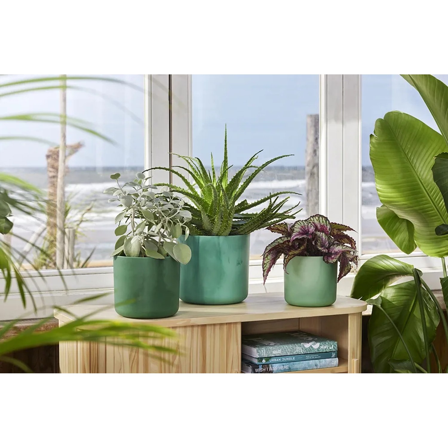 Elho Blumentöpfe Ocean Collection, Ø 22cm, Pazifikgrün, aus recyceltem Kunststoff mit Marmoroptik.