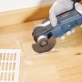 Bosch Segmentsägeblatt ACZ 100 BB im Einsatz für Holz und Metall. Zubehör für Multifunktionswerkzeuge.