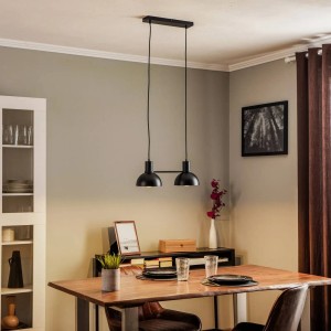 Moderne, schwarze Lucande Pendelleuchte Mostrid, 2-flammig, aus Metall für Wohnzimmer.