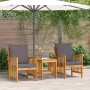 vidaXL 3-tlg. Gartenlounge-Set aus Akazienholz mit grauen Kissen unter Sonnenschirm.