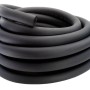 Schwarze, selbstklebende Nmc Aeroflex Rohrisolierung (22x10mm, 22m) aus flexiblem Kautschuk.