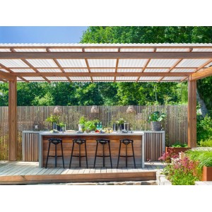 Terrassenüberdachung mit T&J PC-Lichtwellplatte S76/18 Tejemacro Opal als Kunststoffbedachung.