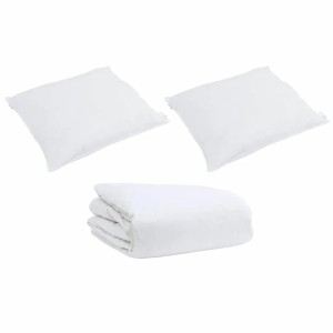 Weißes 3-teiliges Bettdecken Set mit Daunenfeder-Füllung, bestehend aus einer Decke und zwei Kissen. Ideal für Schlafzimmer.