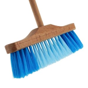 Galaflor Kinderbesen mit blauen Borsten, Teil des Kehrsets für Kinder.