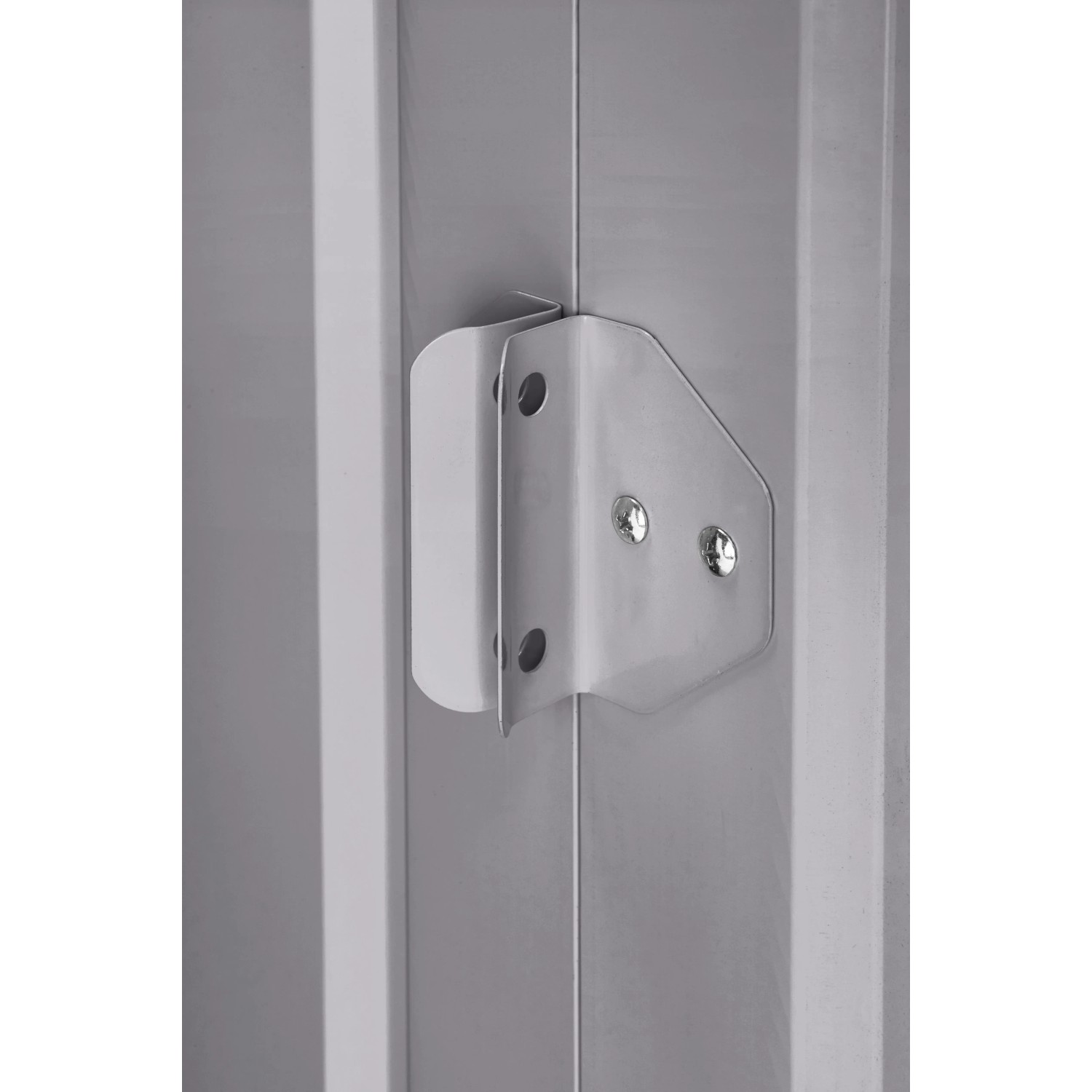 Detailaufnahme: Silbernes Metall-Gerätehaus Skillion, Befestigungselement mit Schrauben.
