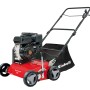Einhell Benzin-Vertikutierer GC-SC 2240 P mit Stahlmessern und Fangkorb.