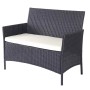 Schwarze 2-Sitzer Poly-Rattan Gartenbank mit creme Sitzkissen. Lounge-Gartenmöbel.