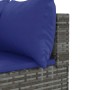 Detailaufnahme: Graues vidaXL Garten-Lounge-Set aus Rattan mit blauen Kissen.
