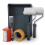 Wallpro Werkzeug-Set für Wandfarbe: Farbwanne, Farbroller, Pinsel, Malerband und Abdeckfolie.