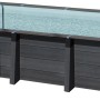 Ovaler Gre Composite Pool Avantgarde (804x386x124 cm) mit Leiter und grauer Innenhülle.