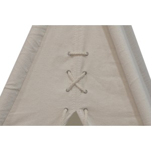 Detailansicht: Weißes Tipi Zelt Alba, Schnürung und Stoffstruktur sichtbar.